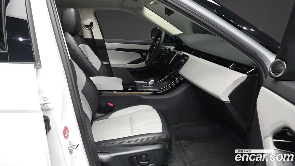 Land Rover Range Rover Evoque 2025