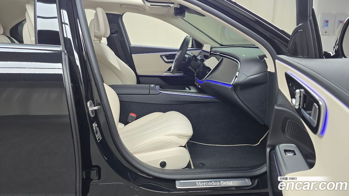 Mercedes-Benz E-Class 2025