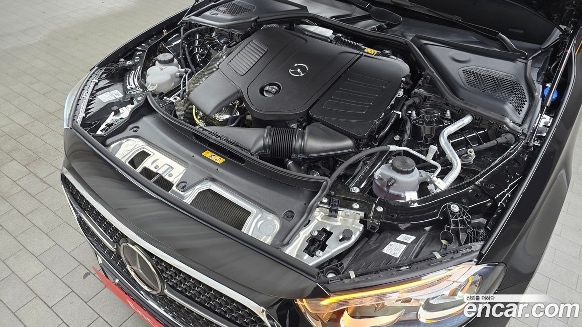 Mercedes-Benz E-Class 2025