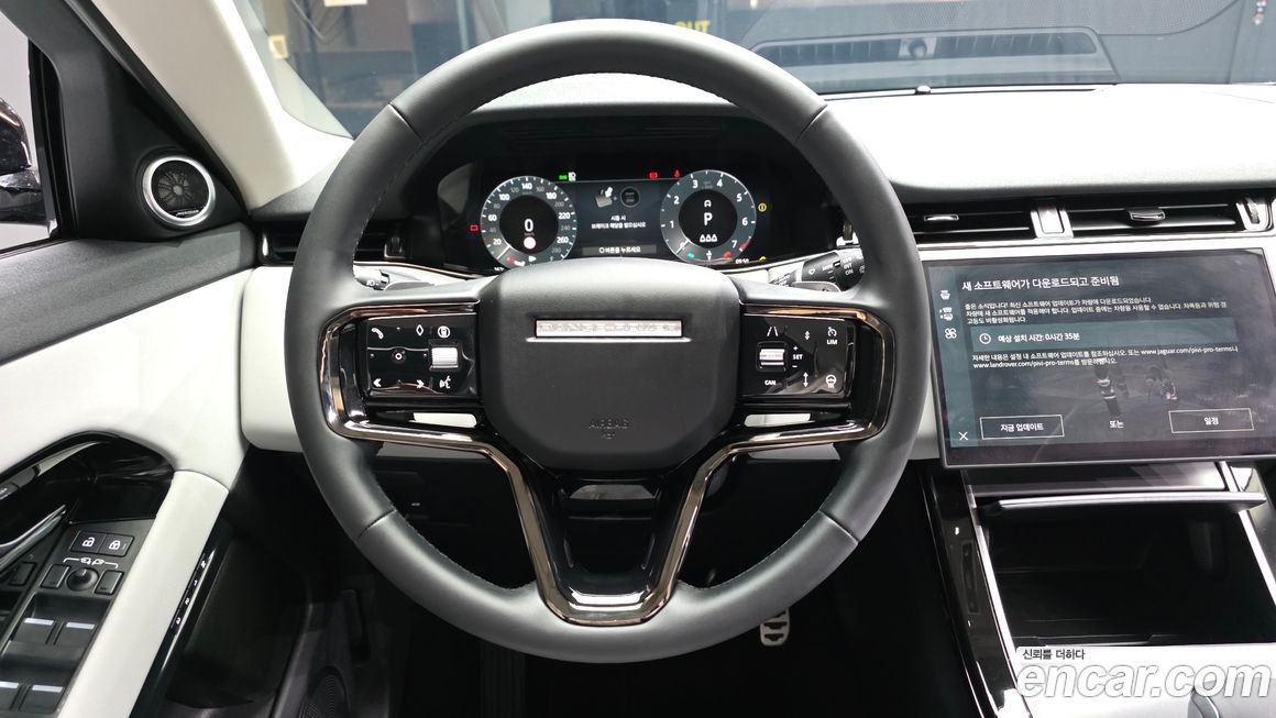 Land Rover Range Rover Evoque 2025