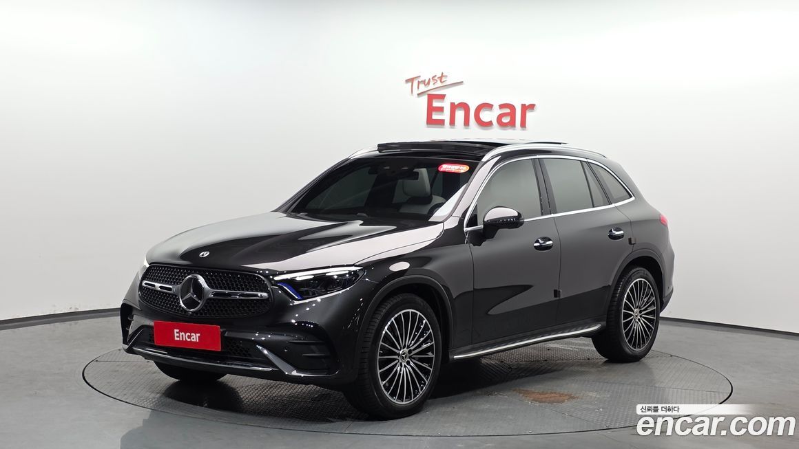 Mercedes-Benz GLC-Class 2025