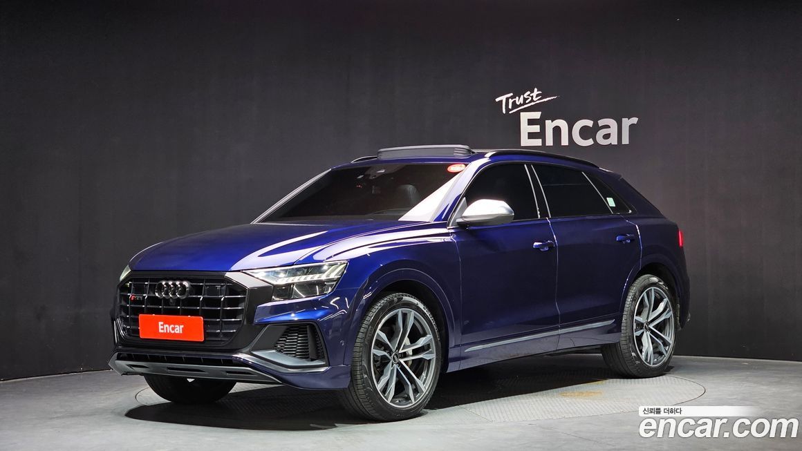 Audi Q8 2021