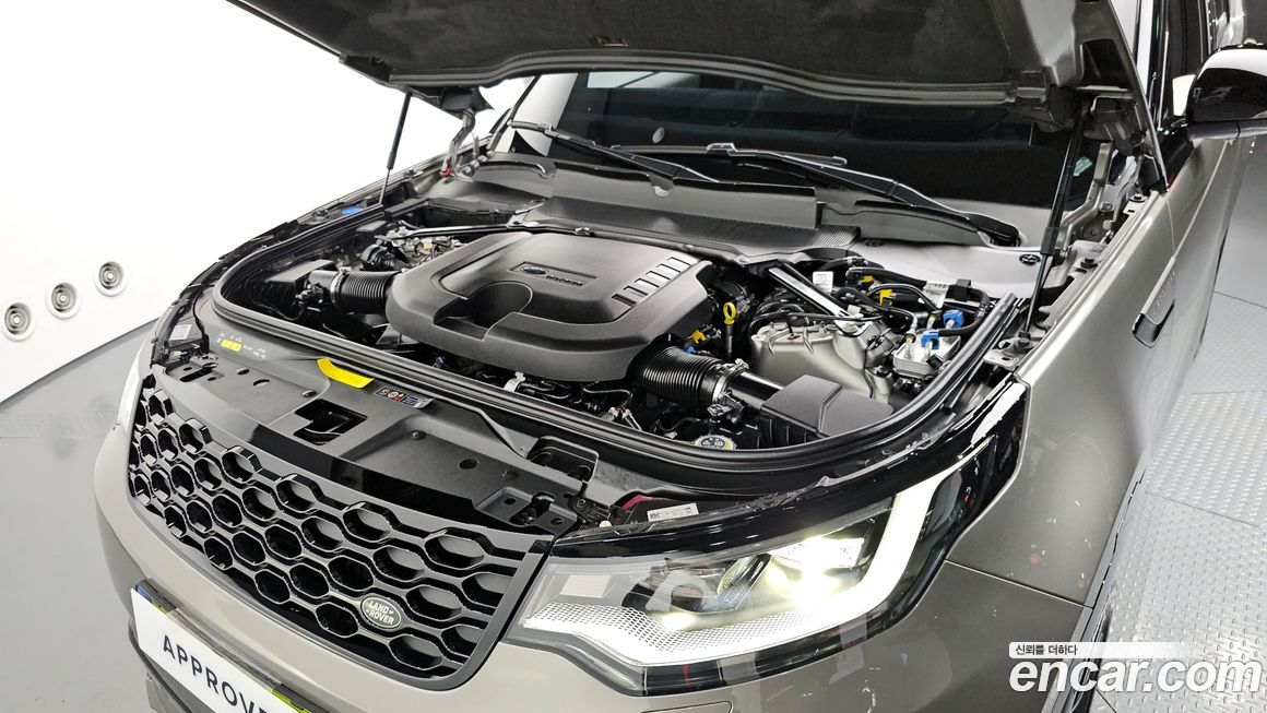 Land Rover Discovery 2025