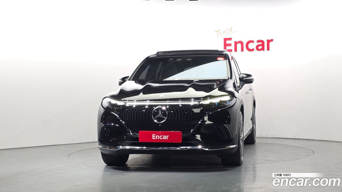 Mercedes-Benz EQS 2023