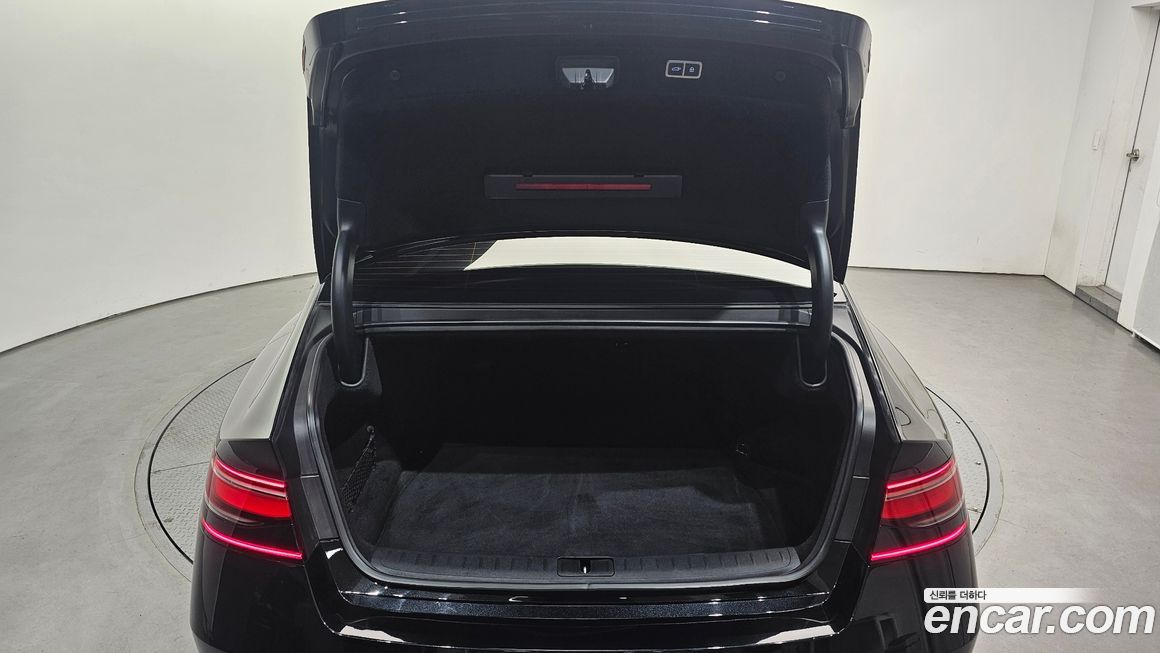Genesis G90 2023