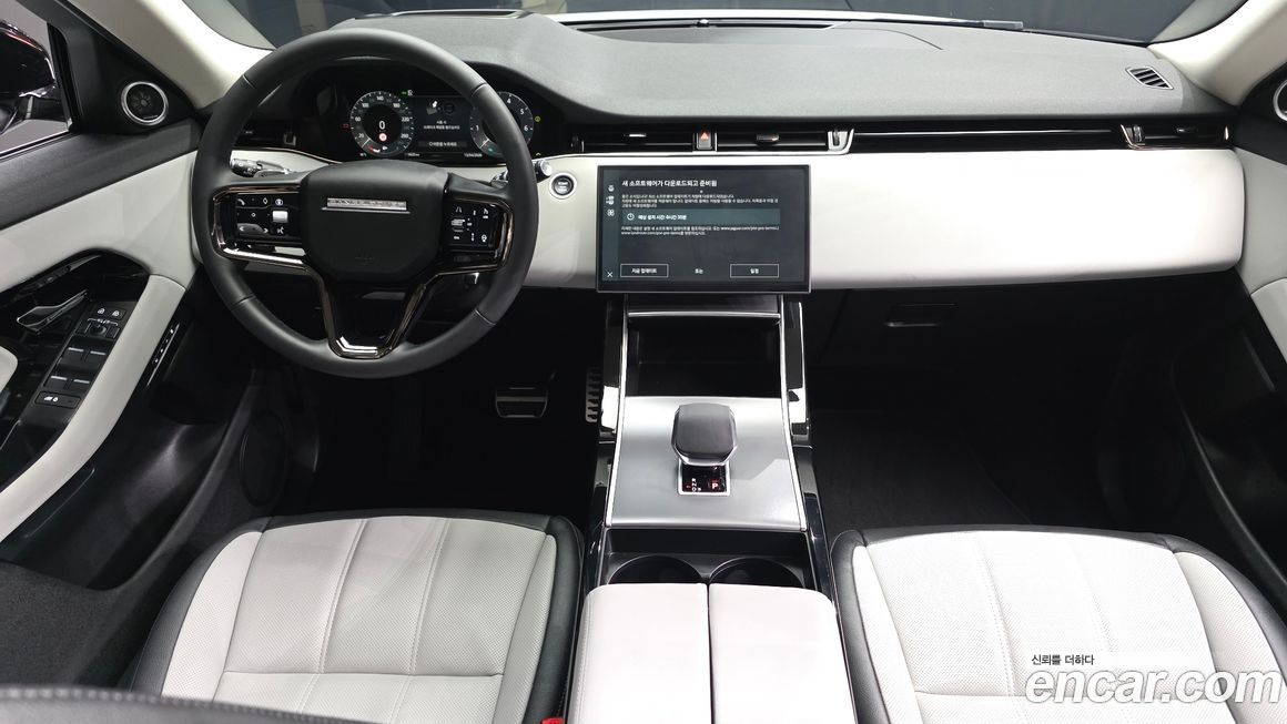 Land Rover Range Rover Evoque 2025
