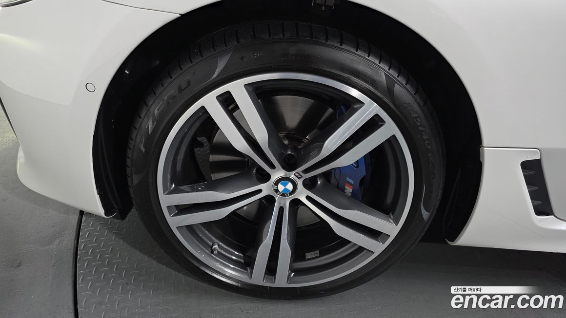 BMW Gran Turismo 2023