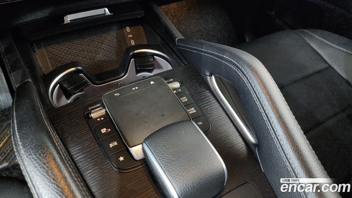 Mercedes-Benz GLE-Class 2024