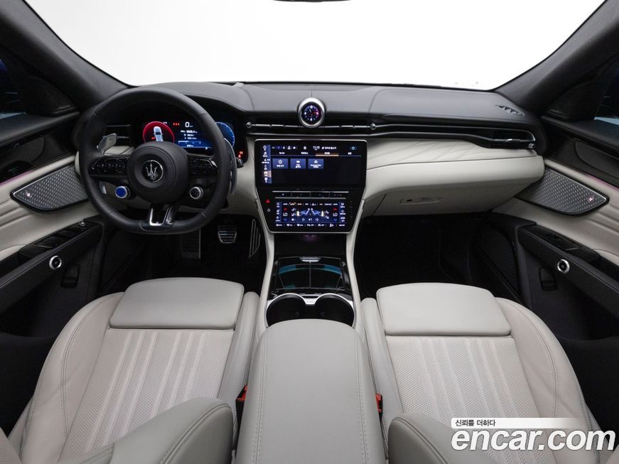 Maserati Grecale 2024