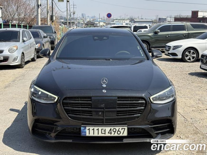 Mercedes-Benz S-Class 2022