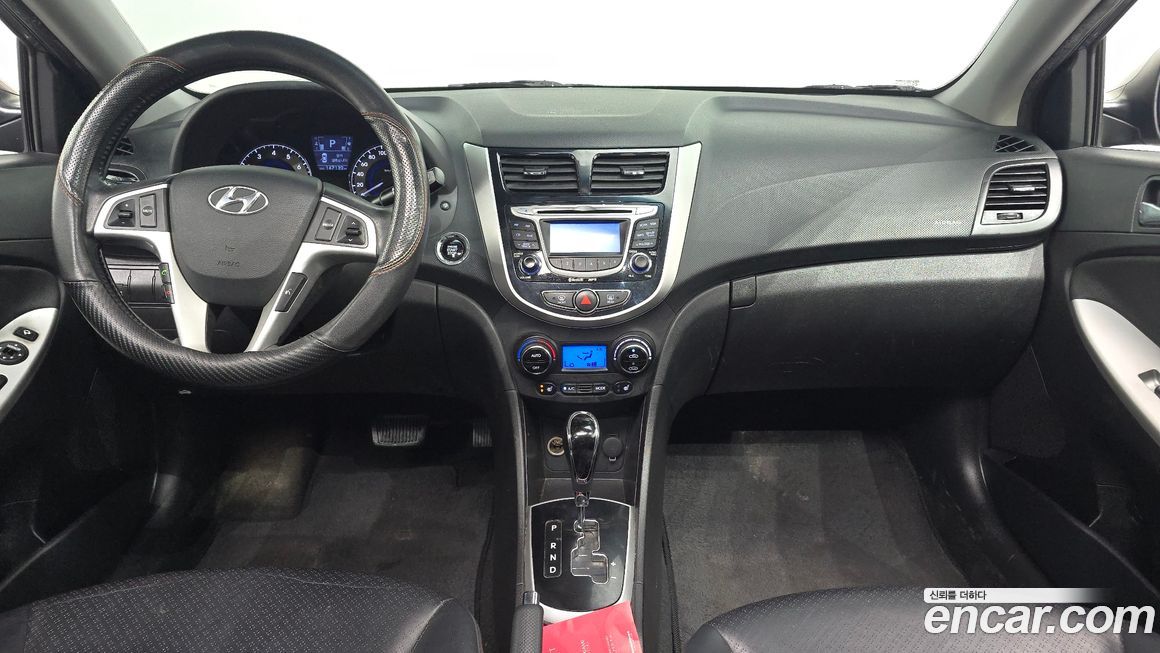 Hyundai Accent 2011