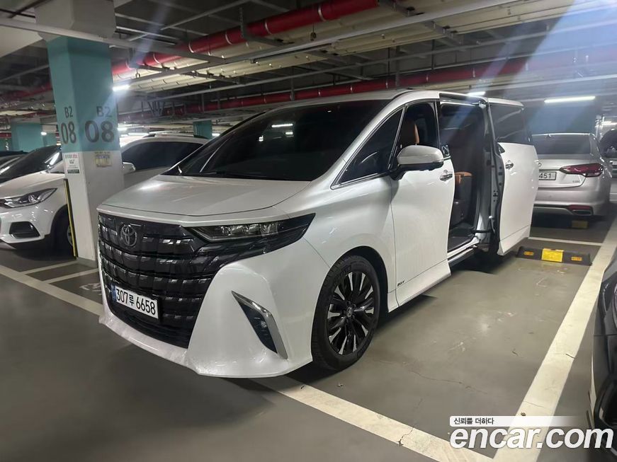 Toyota Alphard 2024