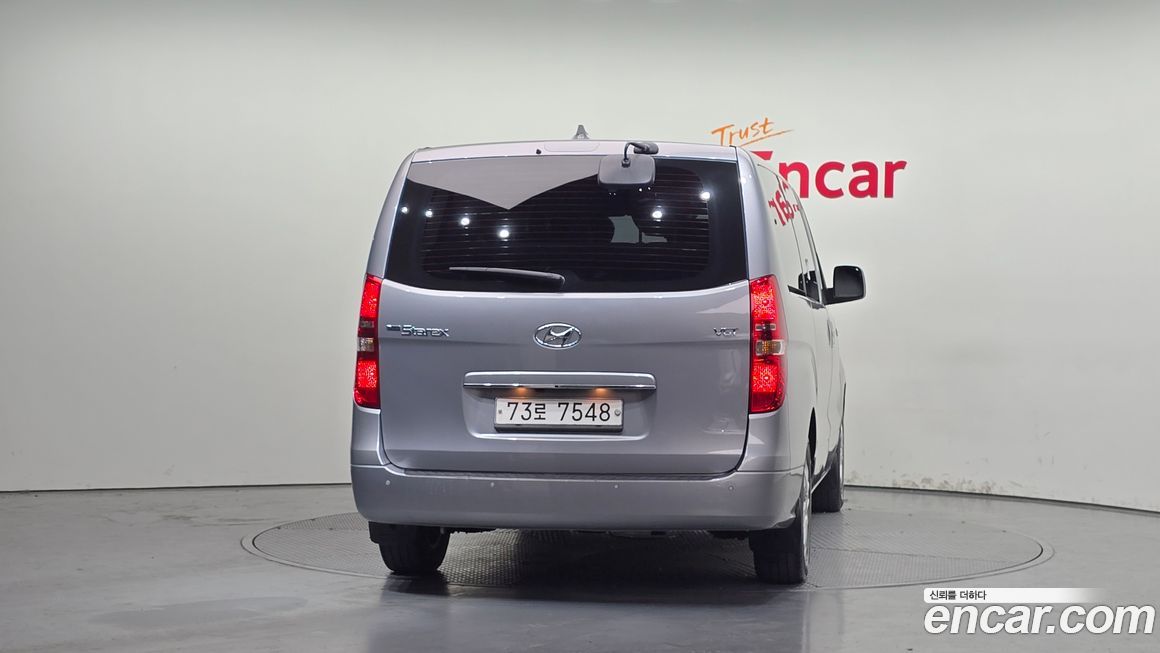 Hyundai Starex 2019