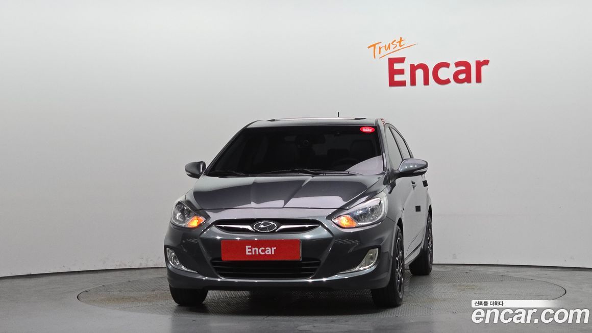Hyundai Accent 2011