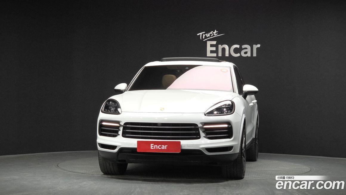 Porsche Cayenne 2021