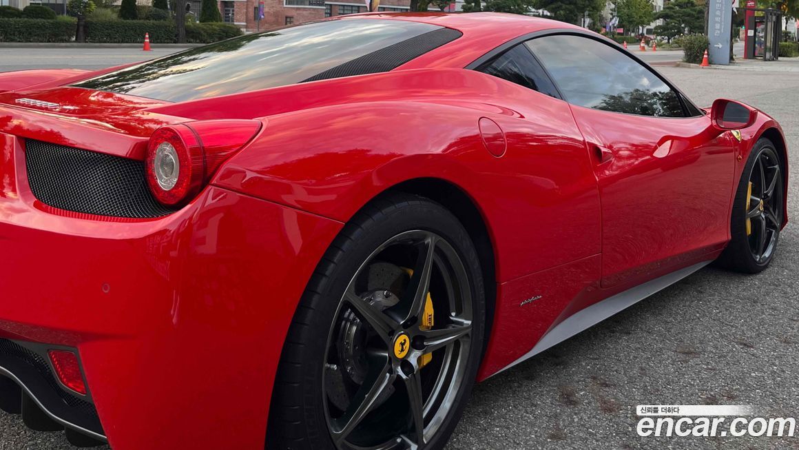 Ferrari 458 2010
