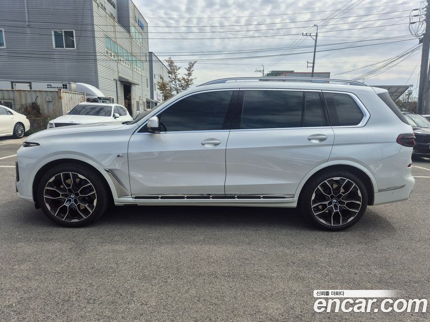 BMW X7 2024