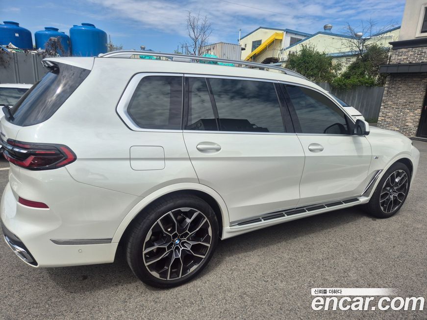 BMW X7 2024