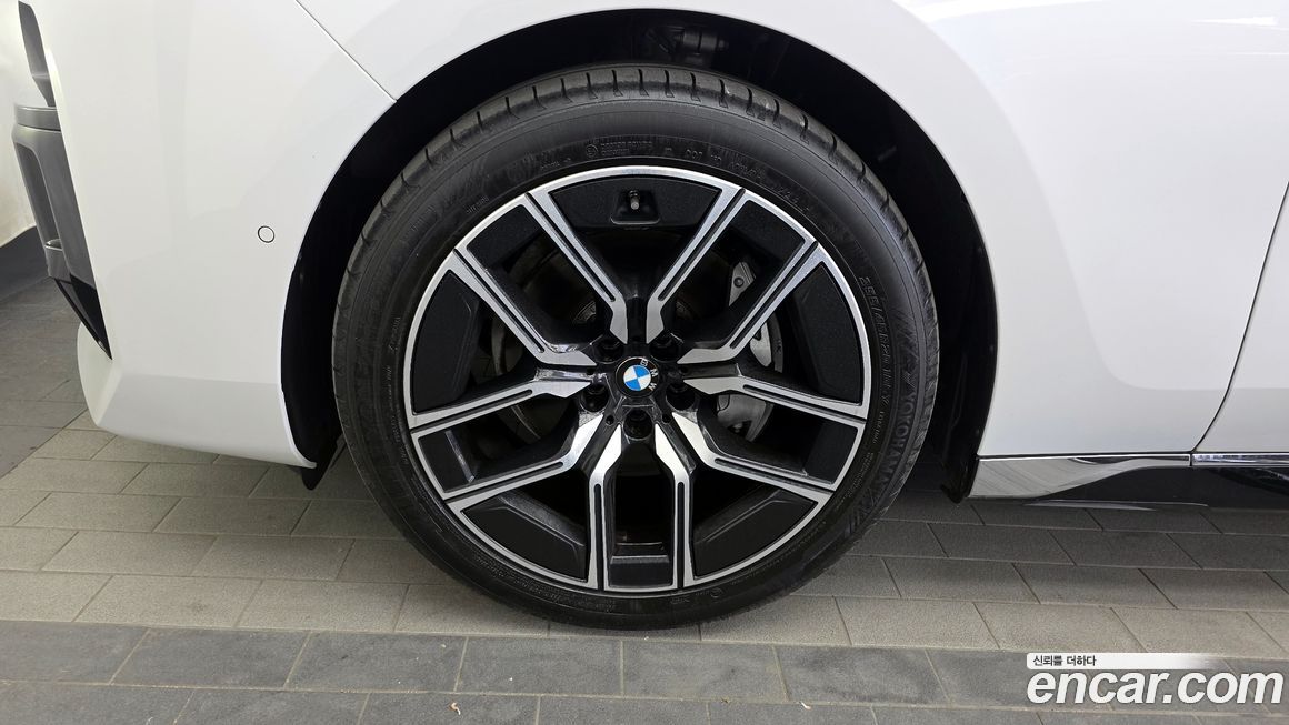 BMW 7-Series 2025