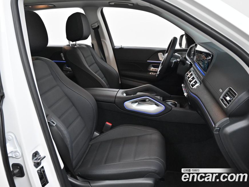 Mercedes-Benz GLE-Class 2025