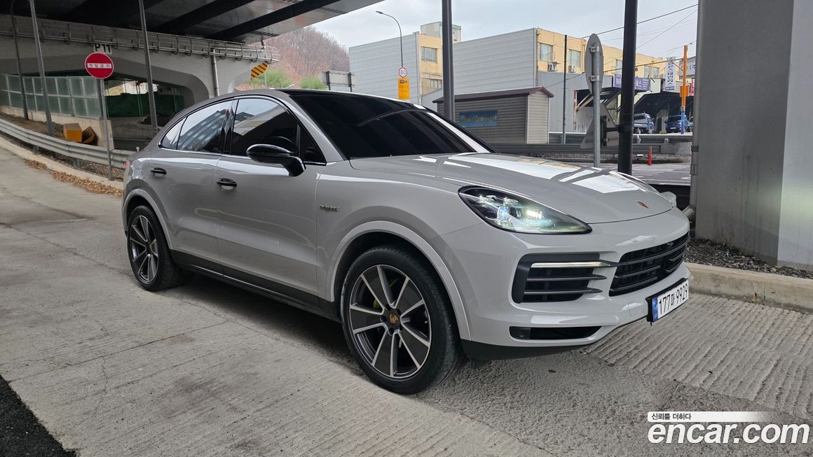 Porsche Cayenne 2023
