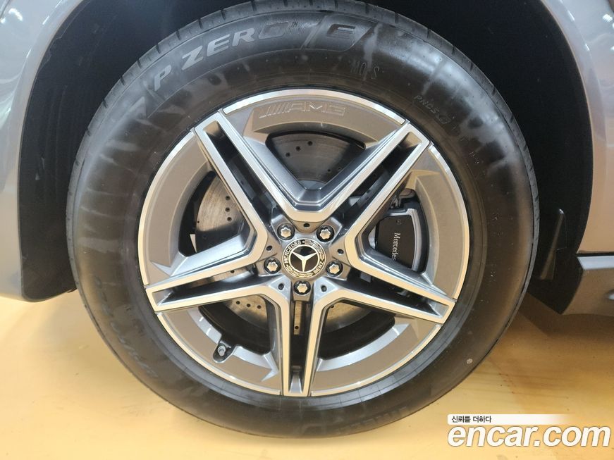 Mercedes-Benz GLE-Class 2026