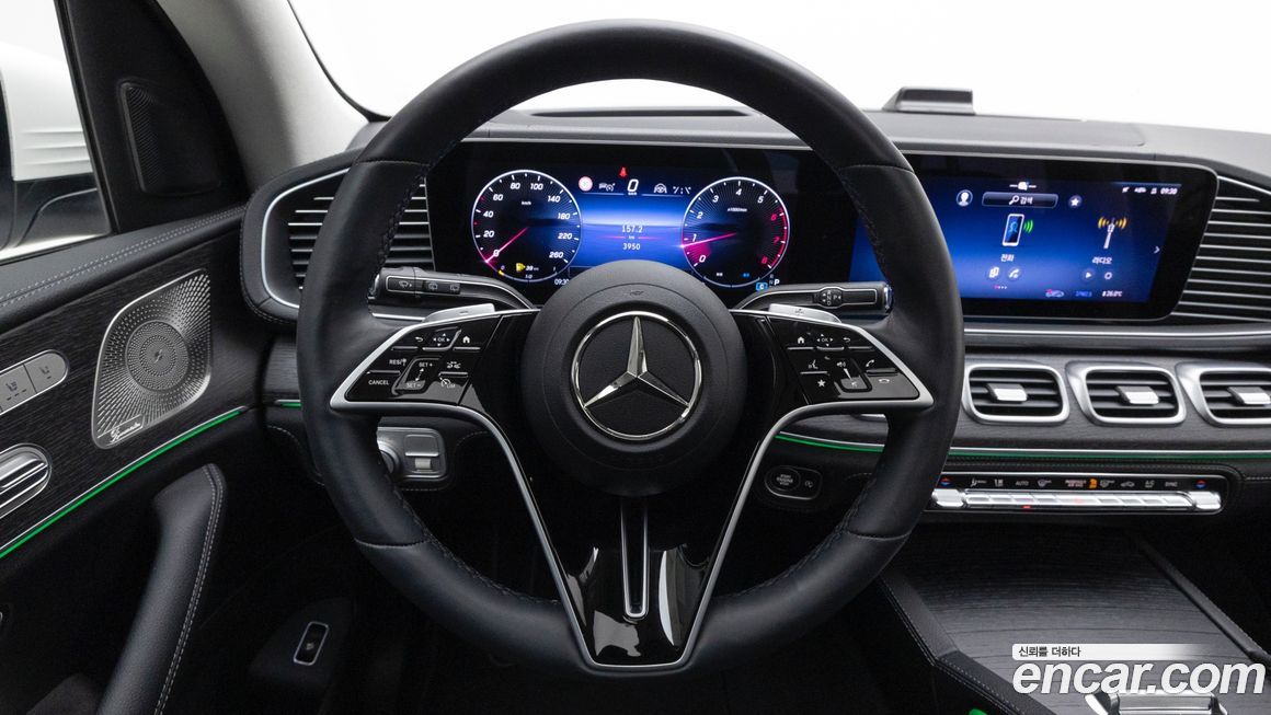 Mercedes-Benz GLE-Class 2025