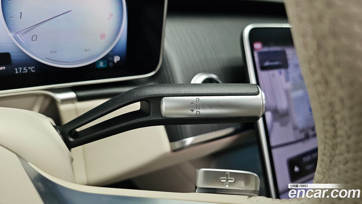 Mercedes-Benz S-Class 2026