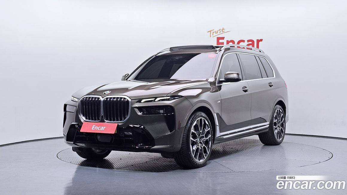 BMW X7 2025