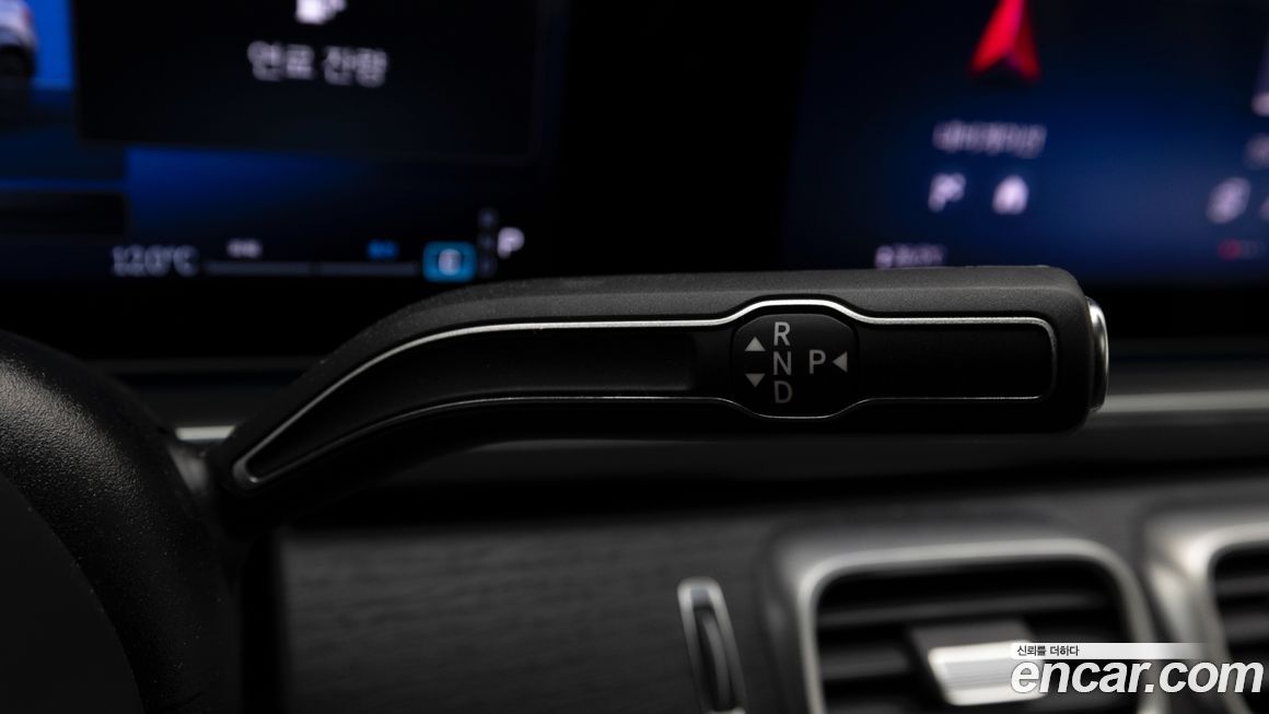 Mercedes-Benz GLE-Class 2025