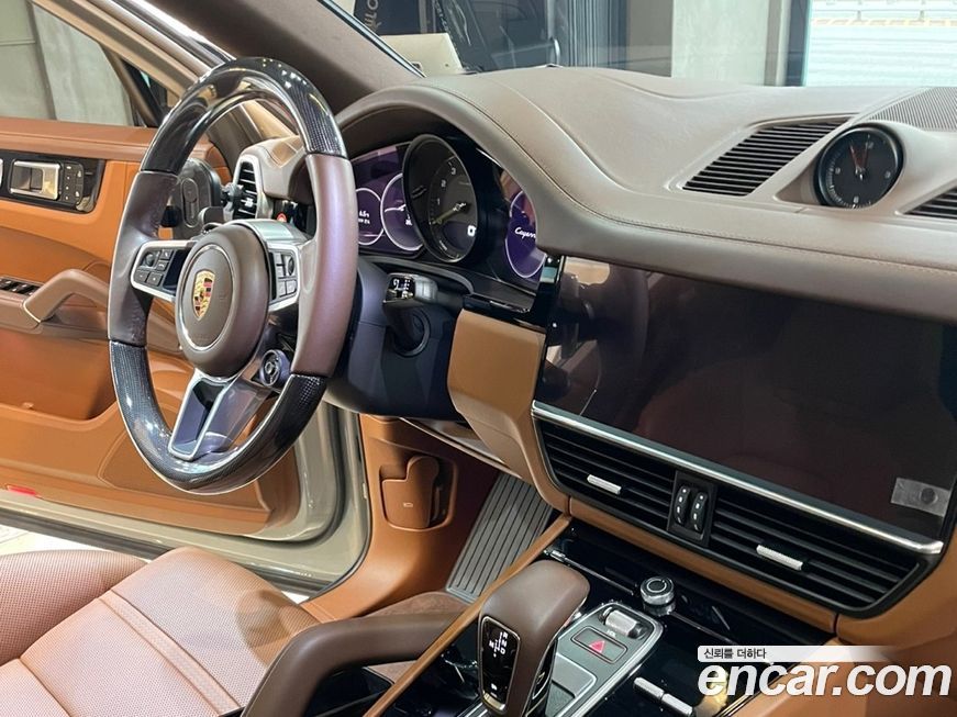 Porsche Cayenne 2023