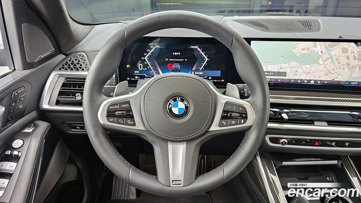 BMW X7 2025