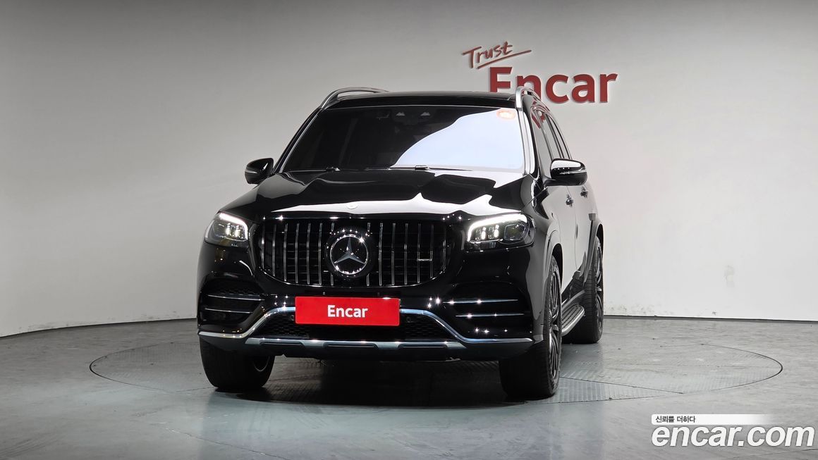 Mercedes-Benz GLS-Class 2023