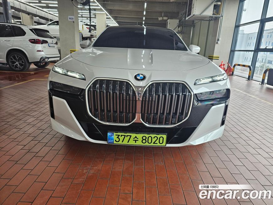 BMW 7-Series 2025