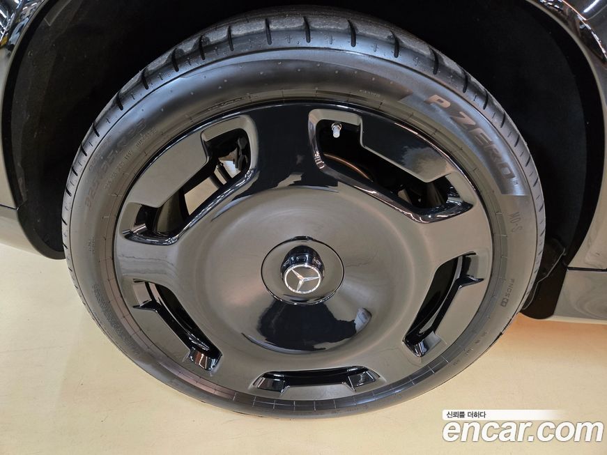 Mercedes-Benz GLS-Class 2024