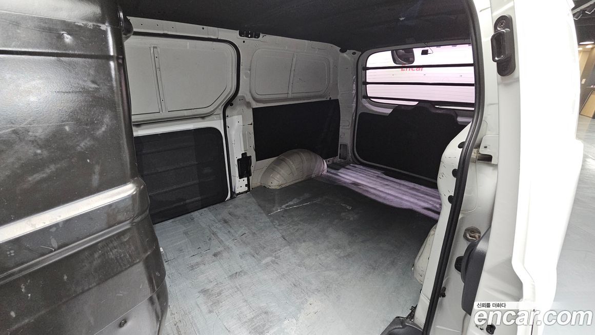 Hyundai Starex 2019