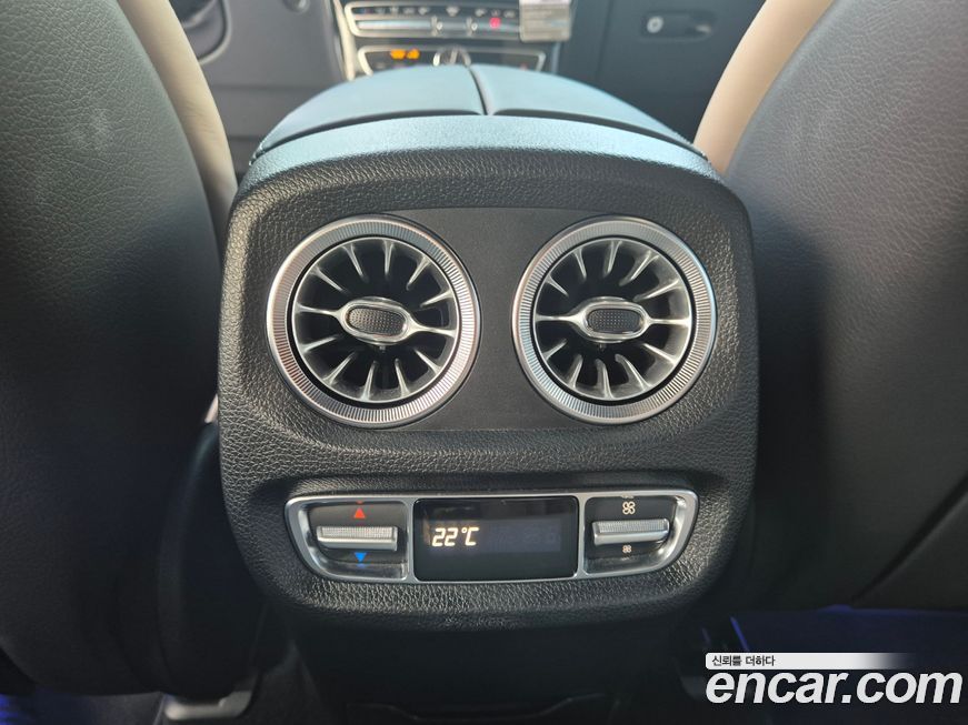 Mercedes-Benz G-Class 2024