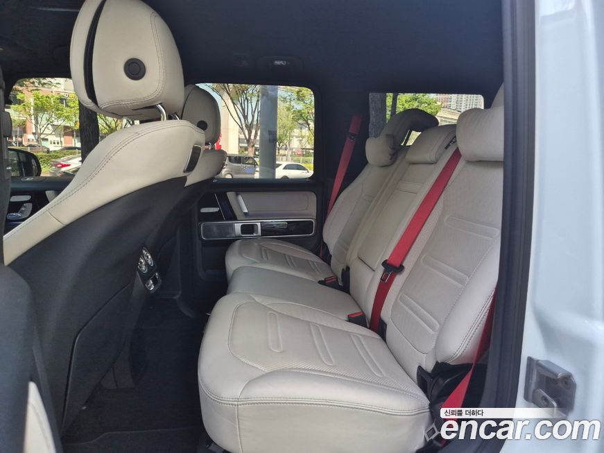 Mercedes-Benz G-Class 2024