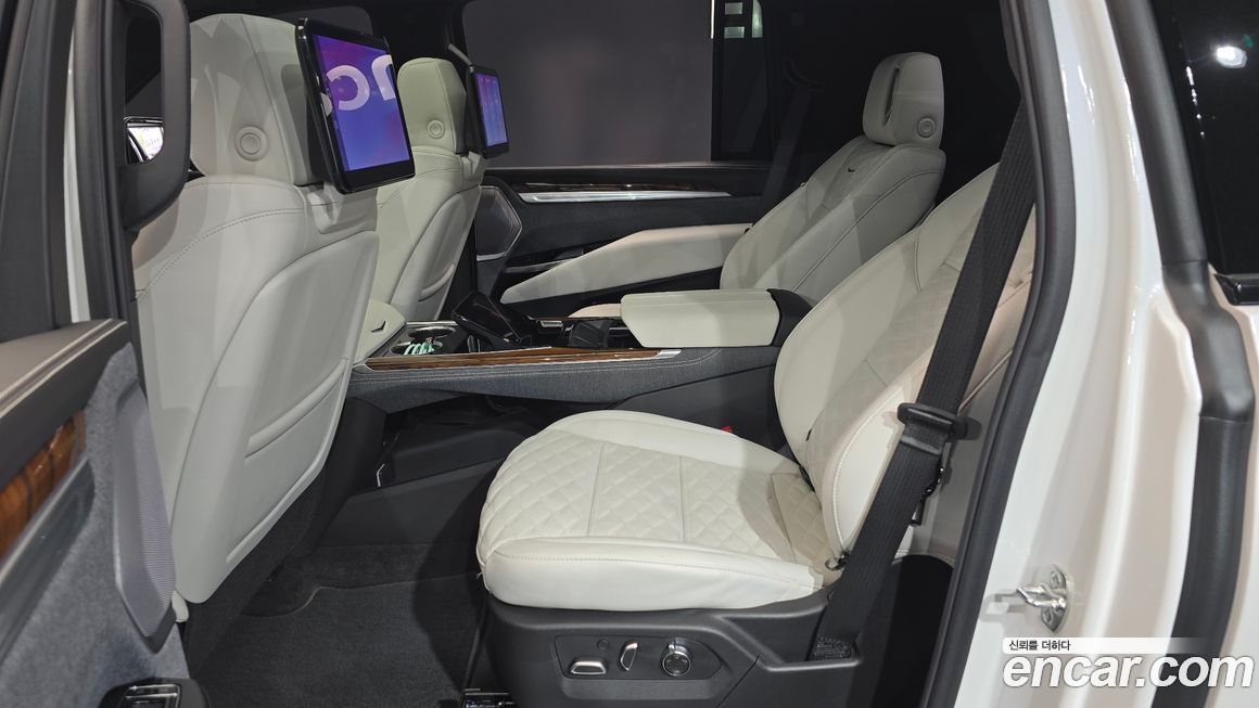 Cadillac Escalade 2025