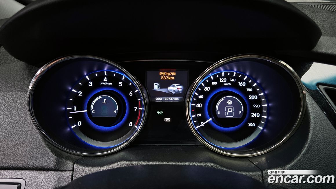Hyundai Sonata 2010
