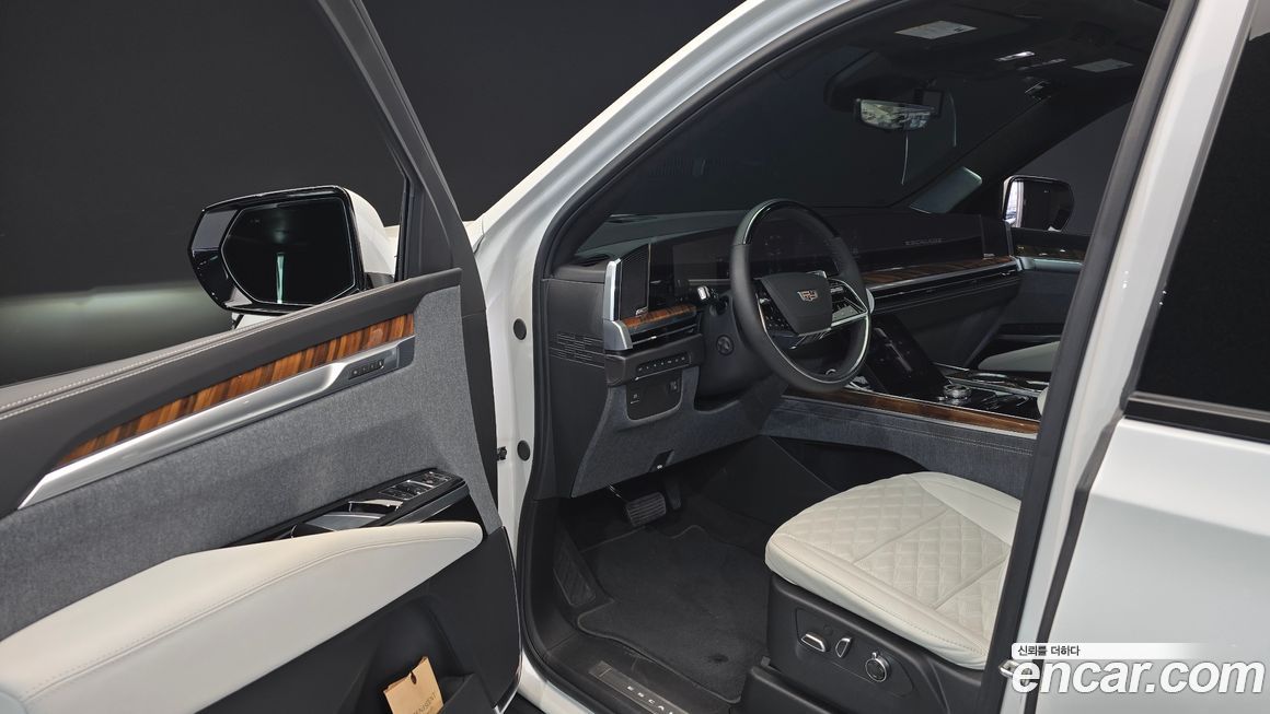 Cadillac Escalade 2025