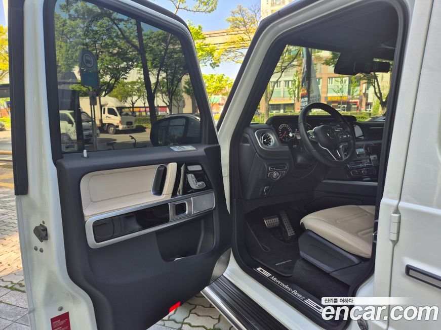 Mercedes-Benz G-Class 2024
