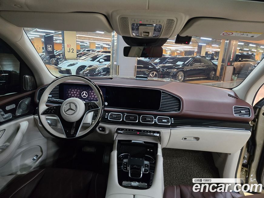 Mercedes-Benz GLS-Class 2024