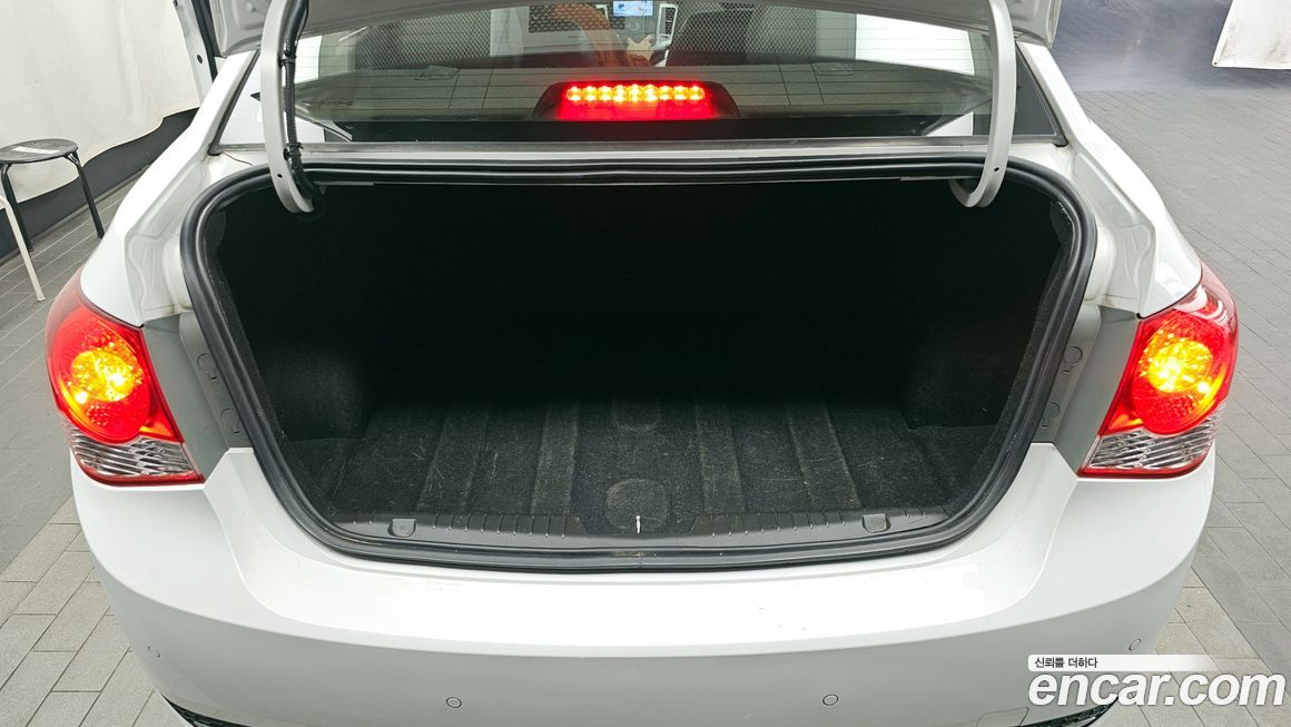 ChevroletGMDaewoo Cruze 2011