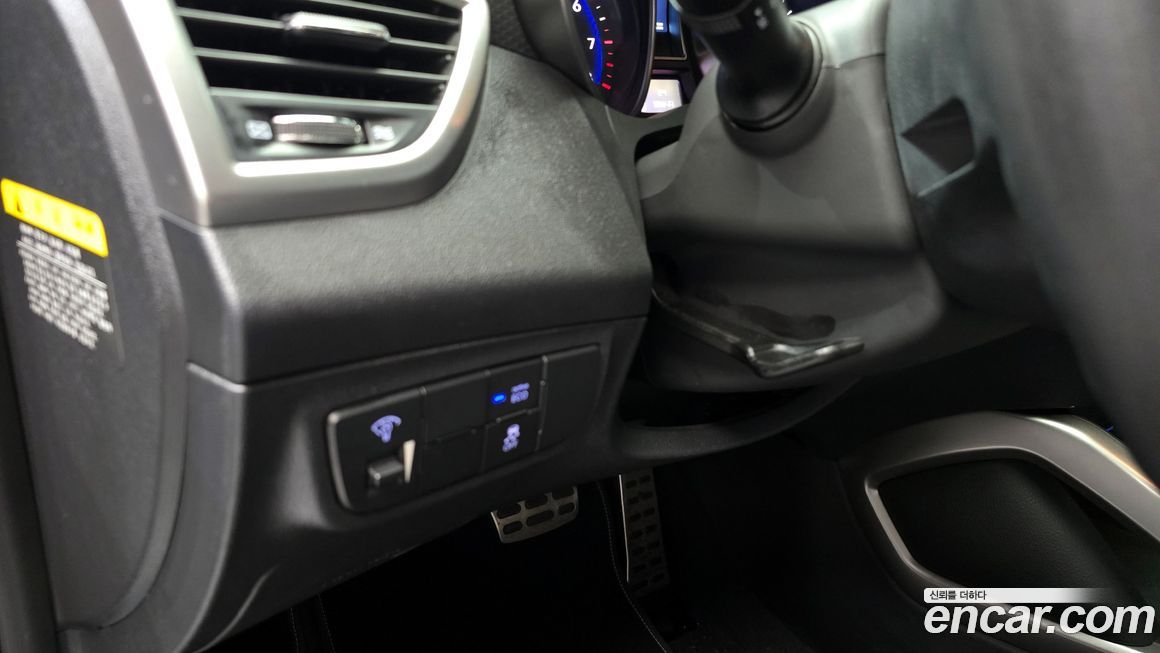 Hyundai Veloster 2012