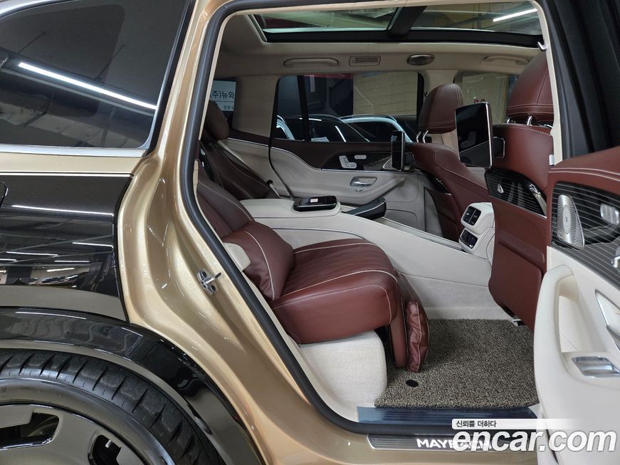 Mercedes-Benz GLS-Class 2024