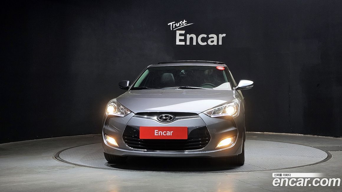 Hyundai Veloster 2012