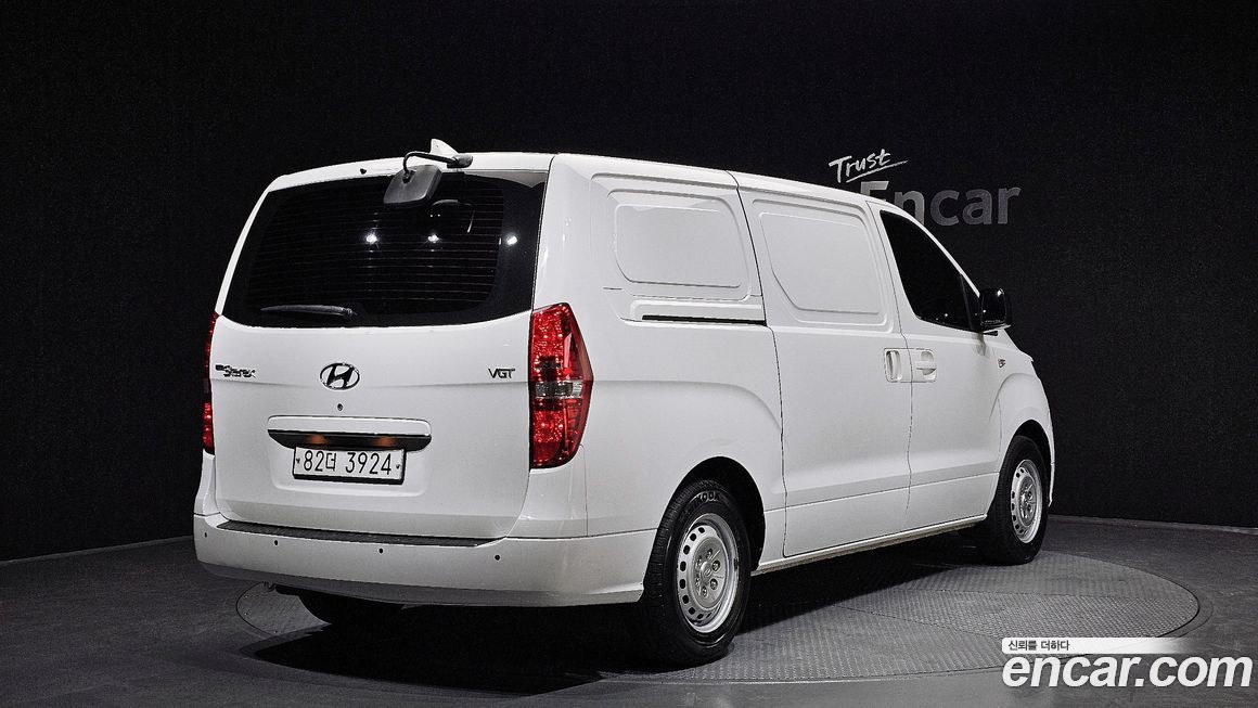 Hyundai Starex 2019