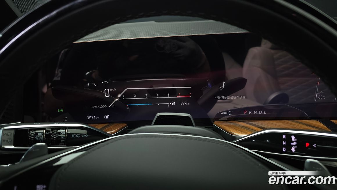 Cadillac Escalade 2025