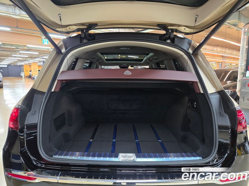 Mercedes-Benz GLS-Class 2024